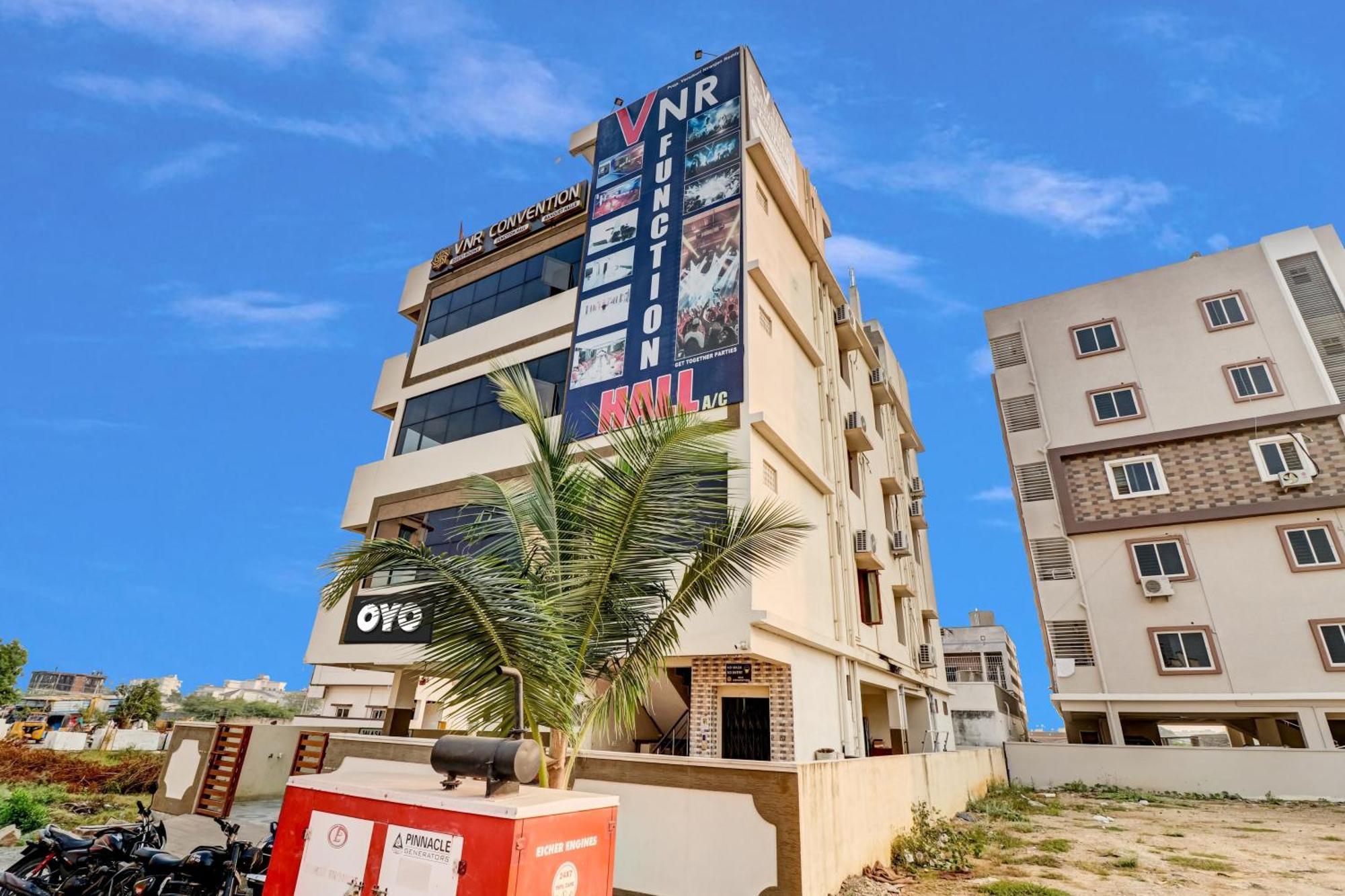 Oyo Vnr Convention Guntur Exterior photo